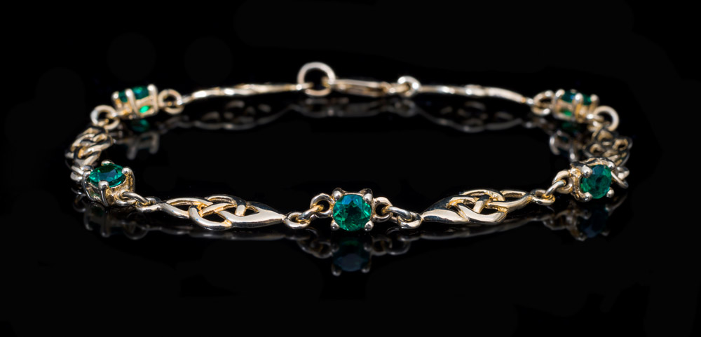 Details about   Emerald green Celtic Cross10mm crackle glass bead bracelet Irish  gift bag 